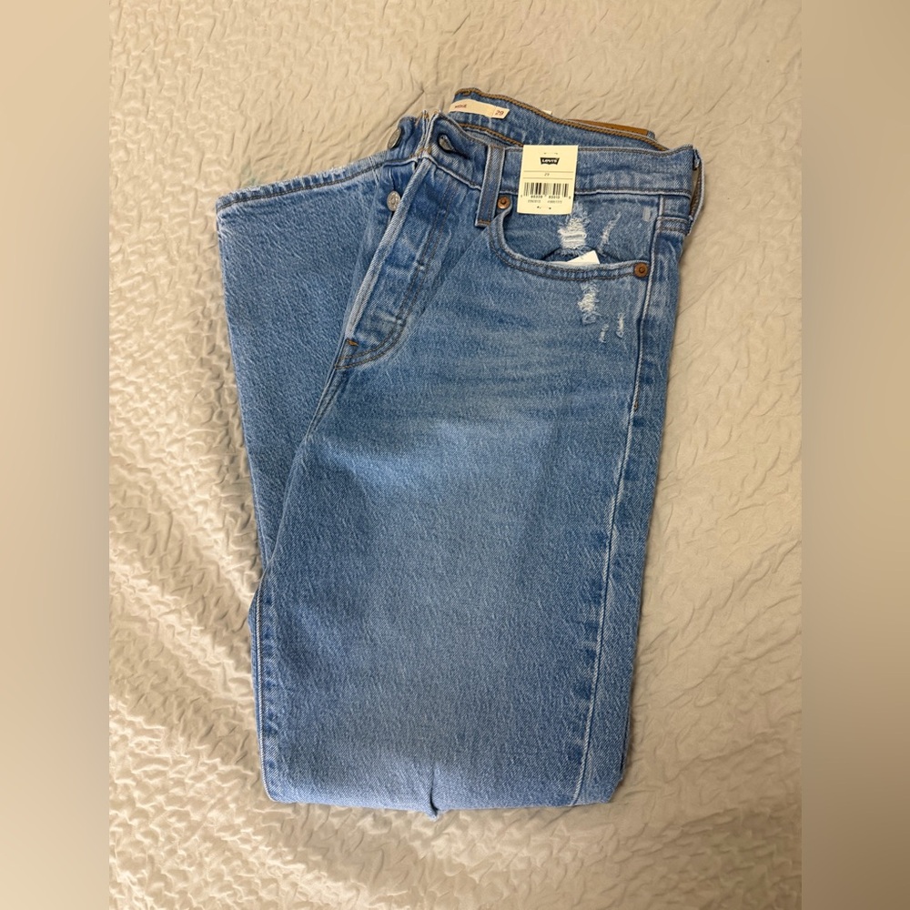 Levi's Wedgie Straight Leg Jeans